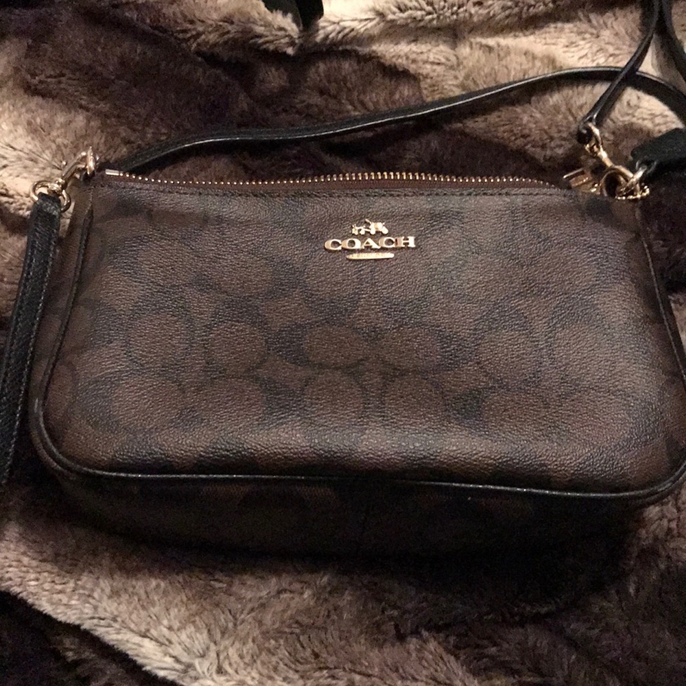 Small Coach crossbody